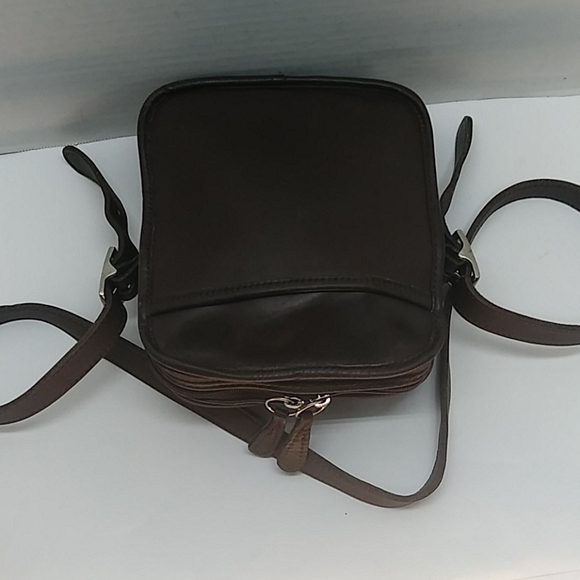 Coach Camera Bag - Picture 3 of 14